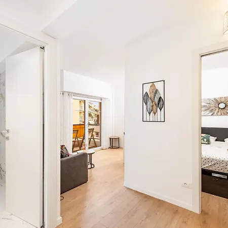 Castel - Agreable Deux Pieces - Centre