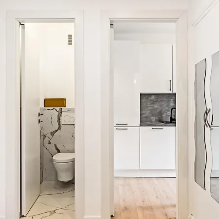 Castel - Agreable Deux Pieces - Centre * Menton