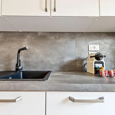 Appartement Castel - Agreable Deux Pieces - Centre