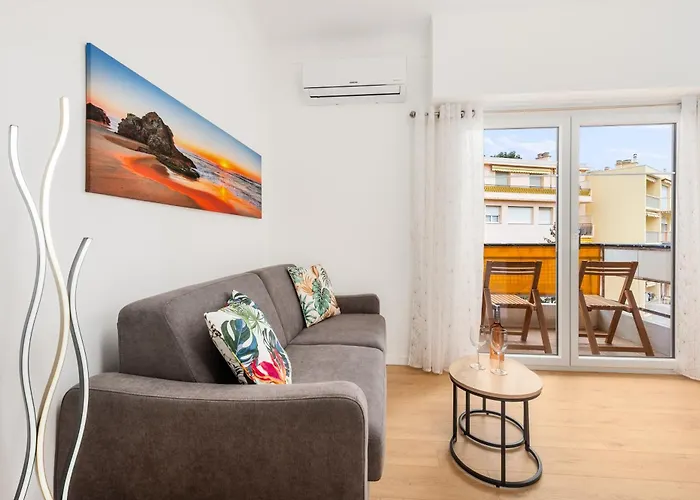 Castel - Agreable Deux Pieces - Centre *