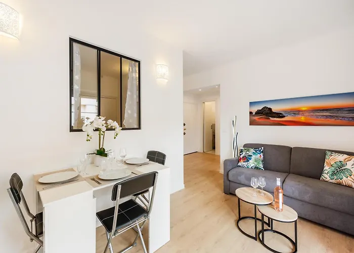 Castel - Agreable Deux Pieces - Centre *